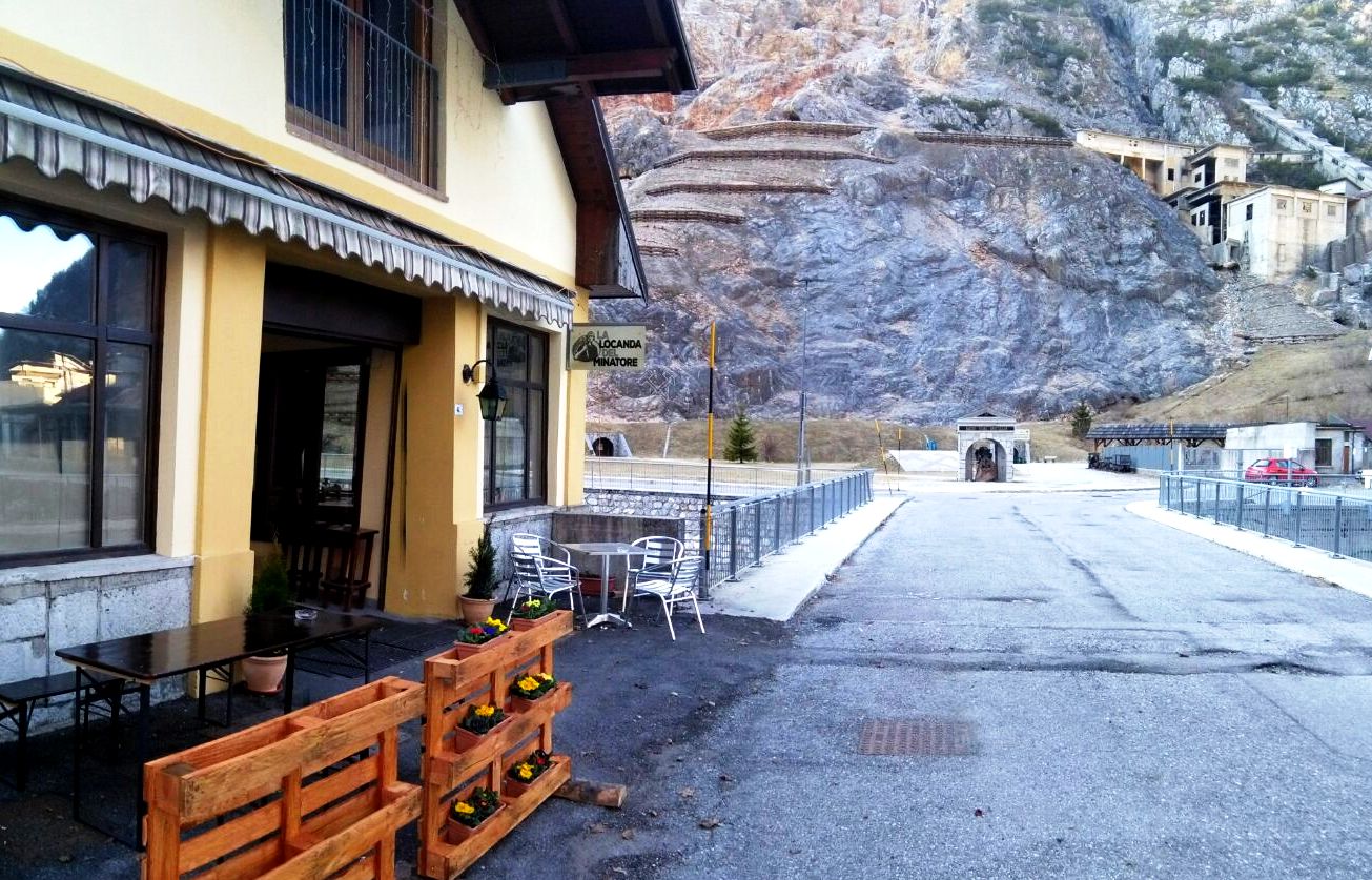 The Inn of the Miner, Cave del Predil