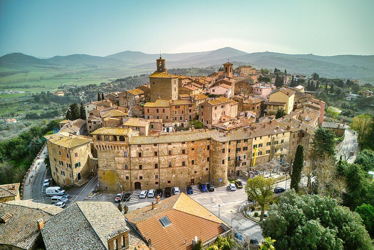 Panicale, kilátós kisváros a tó közelében